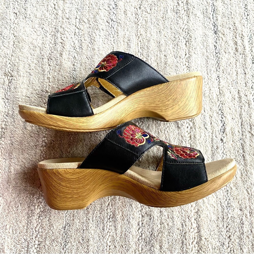 NIB NEW Alegria by PG Lite Linn Black Needles and Pins Embroidered Wedge Sandals - Picture 6 of 14